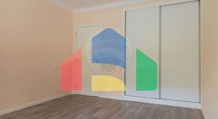 Residential - Condo/Apartment - T2 - Parada de Todeia, Paredes - PT