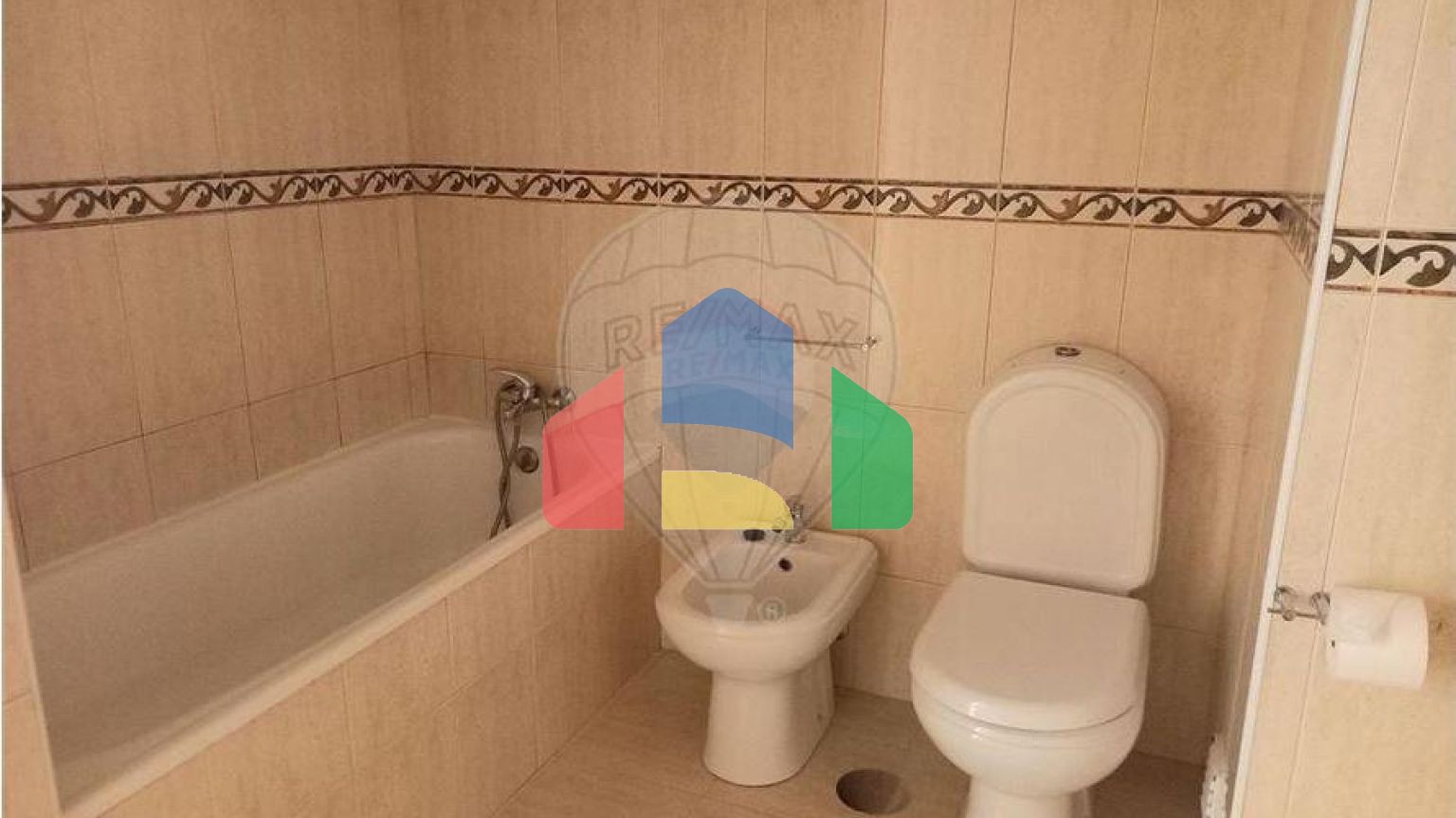 Residential - Condo/Apartment - T2 - Parada de Todeia, Paredes - PT