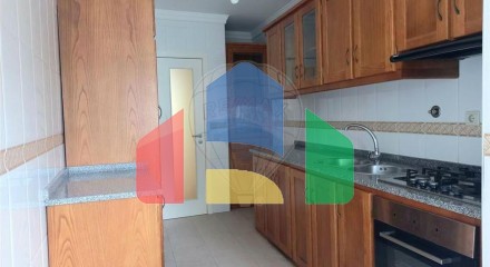 Residential - Condo/Apartment - T2 - Parada de Todeia, Paredes - PT