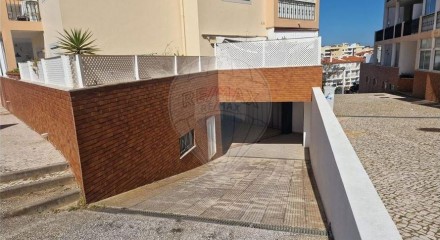 Residential - Garage - São Gonçalo de Lagos, Lagos - PT