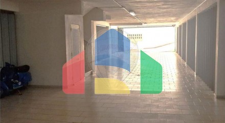 Residential - Garage - São Gonçalo de Lagos, Lagos - PT