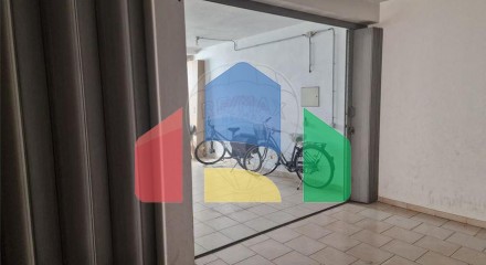 Residential - Garage - São Gonçalo de Lagos, Lagos - PT