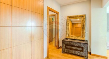 Residential - Condo/Apartment - T3 - Sao Joao da Madeira, Sao Joao da Madeira - PT