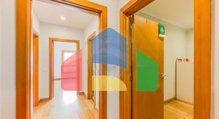 Residential - Condo/Apartment - T3 - Sao Joao da Madeira, Sao Joao da Madeira - PT