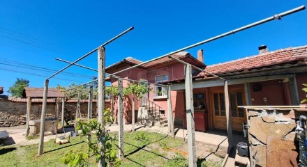 Residential - Country Home - Parvomaytsi, Bulgaria - BU