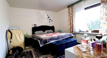 Residential - Single Family Home - Bunde - Germany