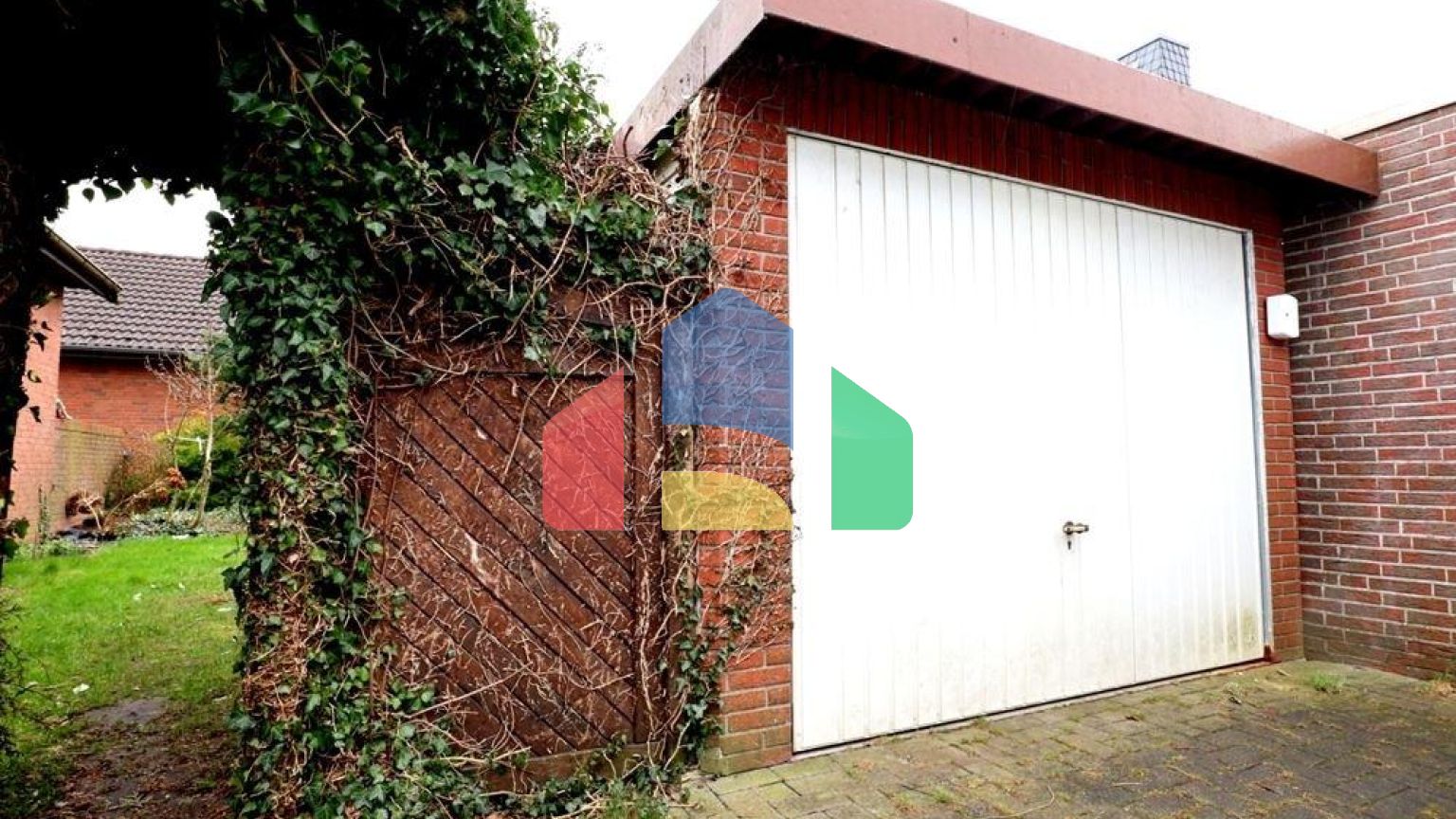 Residential - Single Family Home - Bunde - Germany