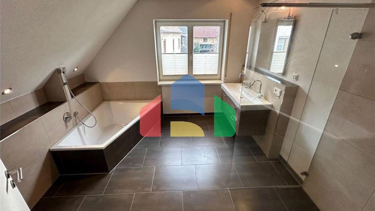 Residential - Single Family Home - Großheubach - Germany