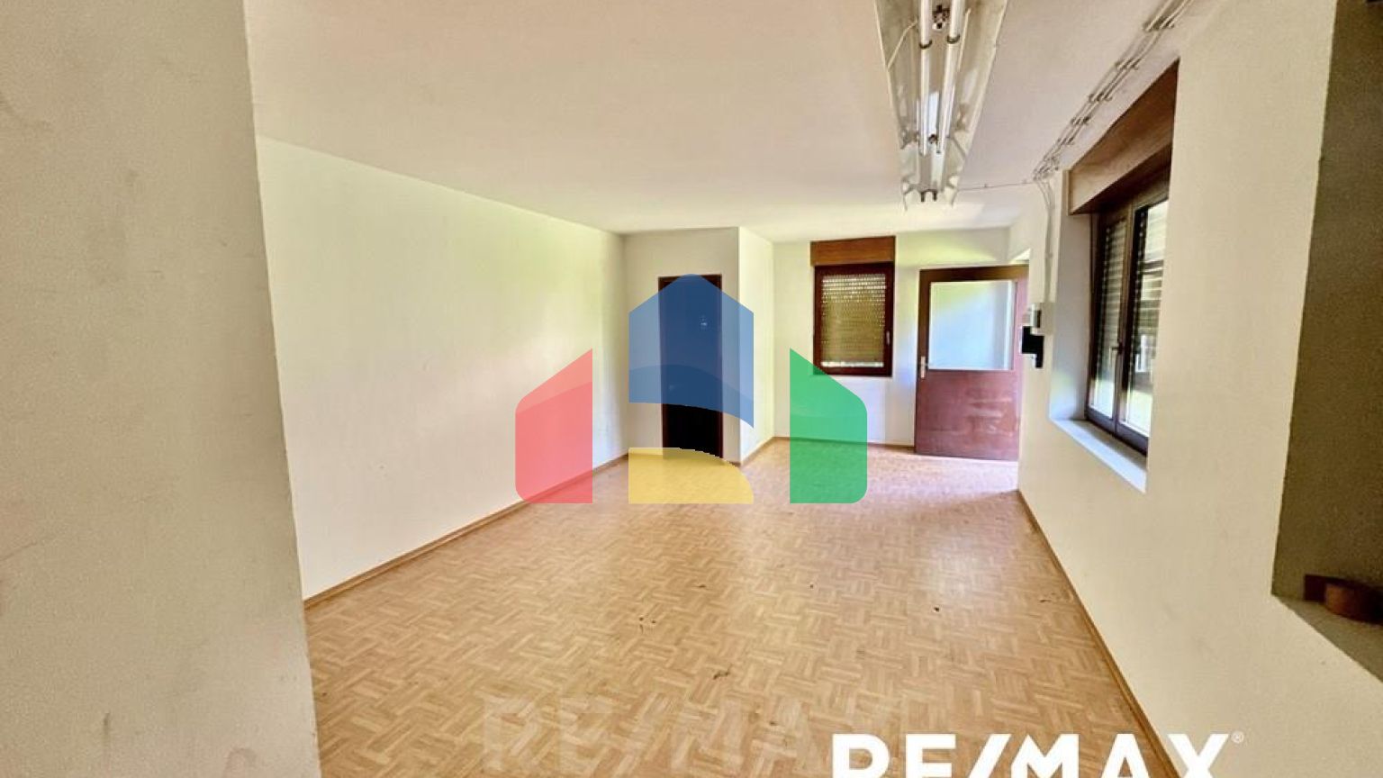 Residential - Semi-Detached House - Jarse, Ljubljana (city) - SI