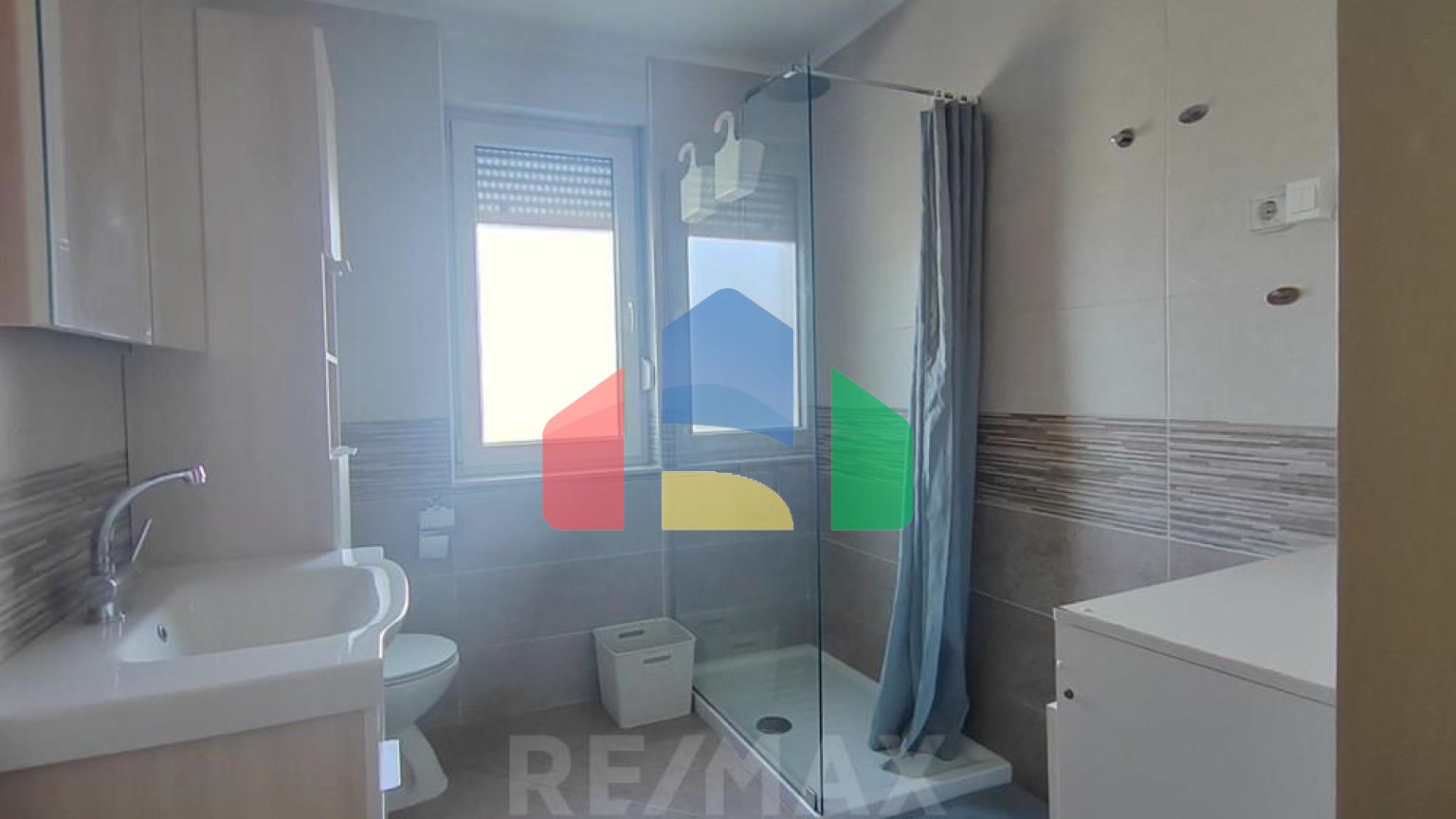 Residential - Condo/Apartment - Miren - Kostanjevica, North Primorska region - SI