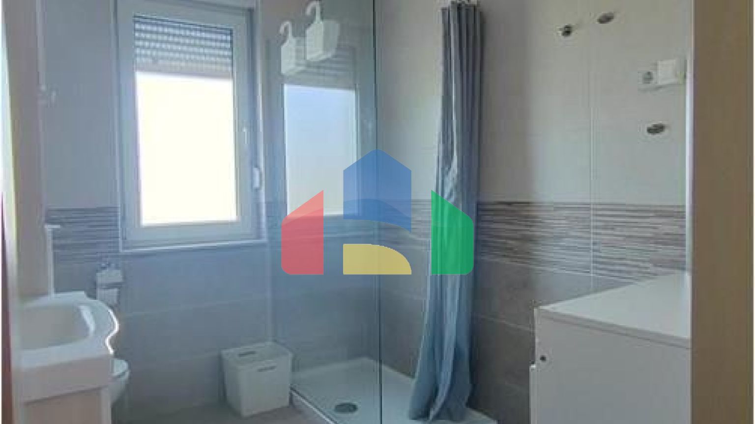 Residential - Condo/Apartment - Miren - Kostanjevica, North Primorska region - SI