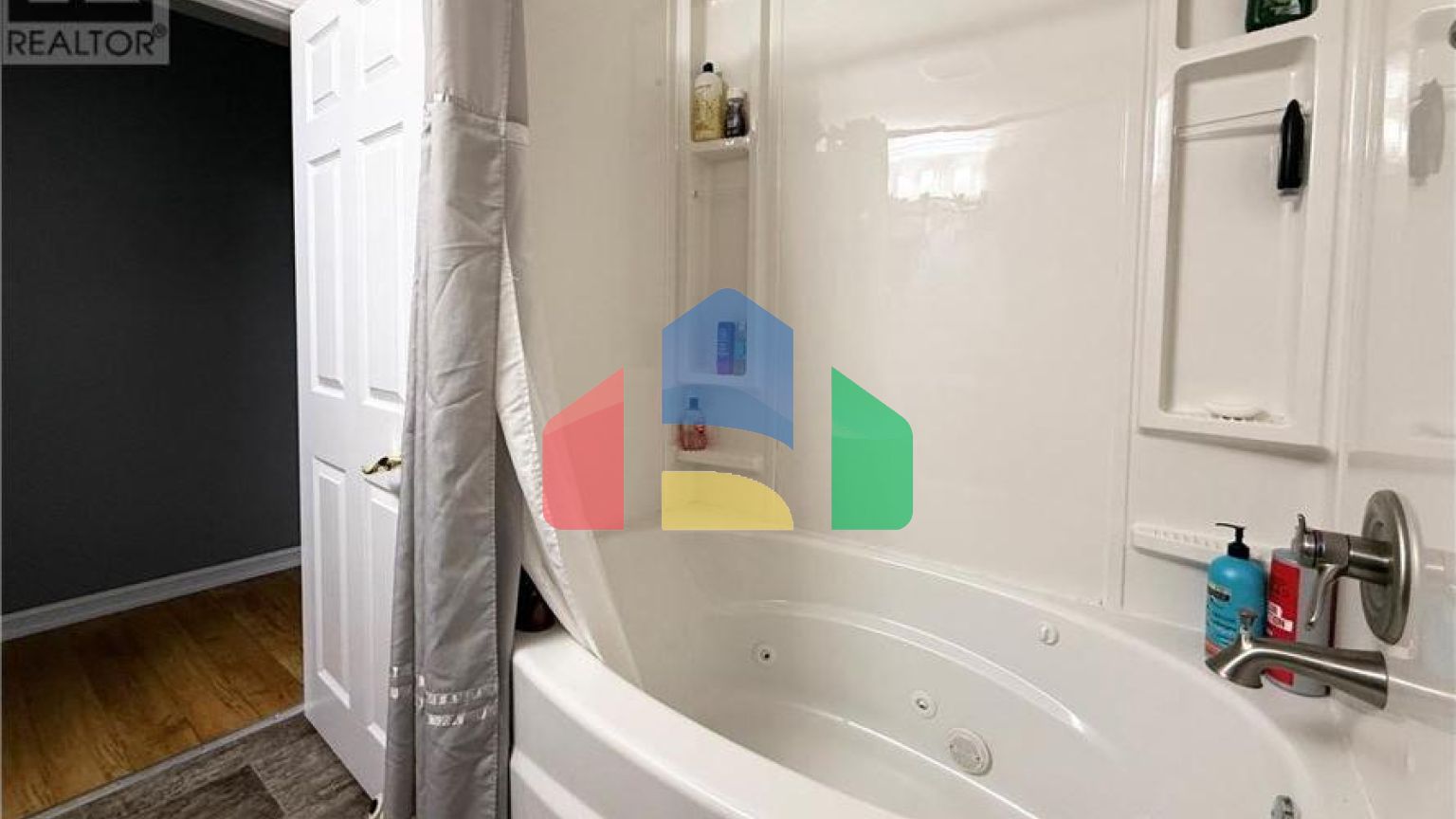 Residential - Single Family Home - Corner Brook, Canada - Canada