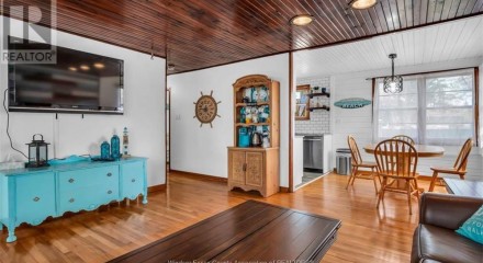 Residential - Single Family Home - Amherstburg, Canada - Canada
