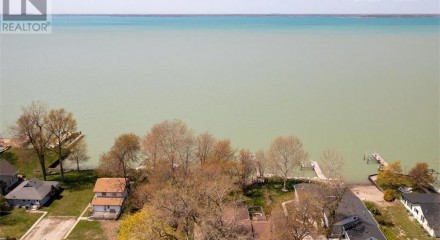 Residential - Single Family Home - Amherstburg, Canada - Canada