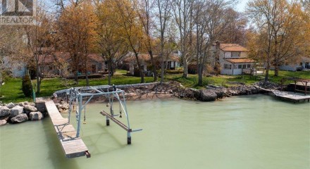 Residential - Single Family Home - Amherstburg, Canada - Canada