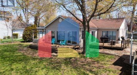 Residential - Single Family Home - Amherstburg, Canada - Canada