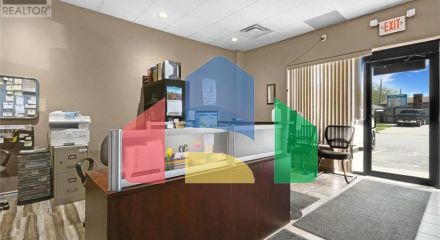 Commercial - Commercial/Retail - Amherstburg, Canada - Canada