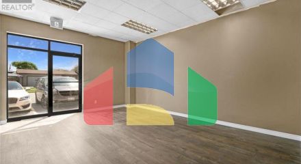 Commercial - Commercial/Retail - Amherstburg, Canada - Canada