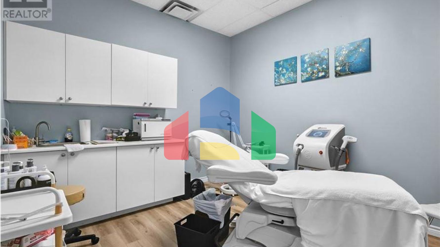 Commercial - Commercial/Retail - Amherstburg, Canada - Canada