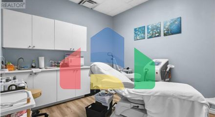 Commercial - Commercial/Retail - Amherstburg, Canada - Canada