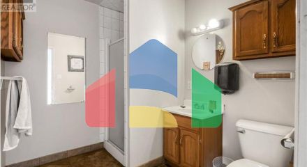 Commercial - Commercial/Retail - Amherstburg, Canada - Canada