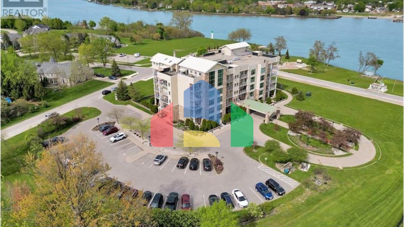Residential - Condo/Apartment - Amherstburg, Canada - Canada