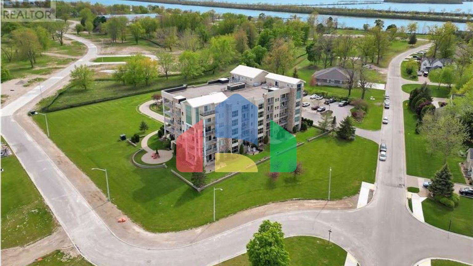 Residential - Condo/Apartment - Amherstburg, Canada - Canada