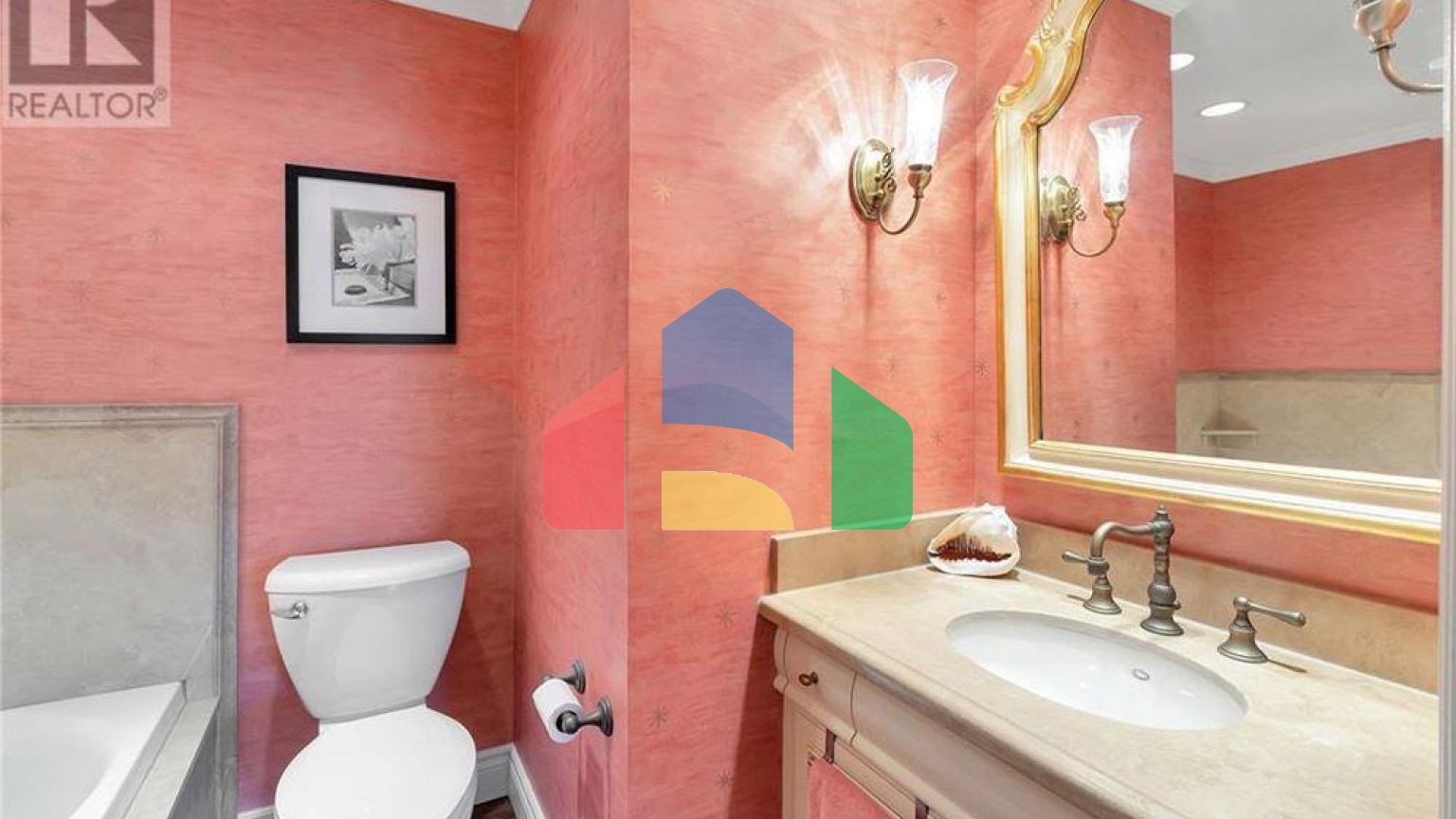 Residential - Condo/Apartment - Amherstburg, Canada - Canada