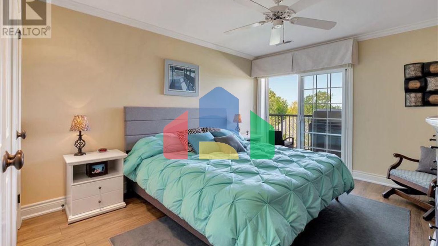 Residential - Condo/Apartment - Amherstburg, Canada - Canada