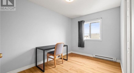 Residential - Single Family Home - St. john's, Canada - Canada
