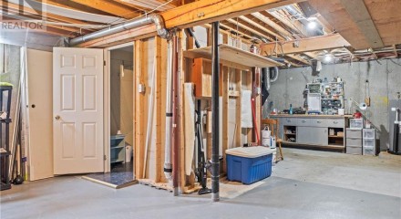 Residential - Single Family Home - St. john's, Canada - Canada