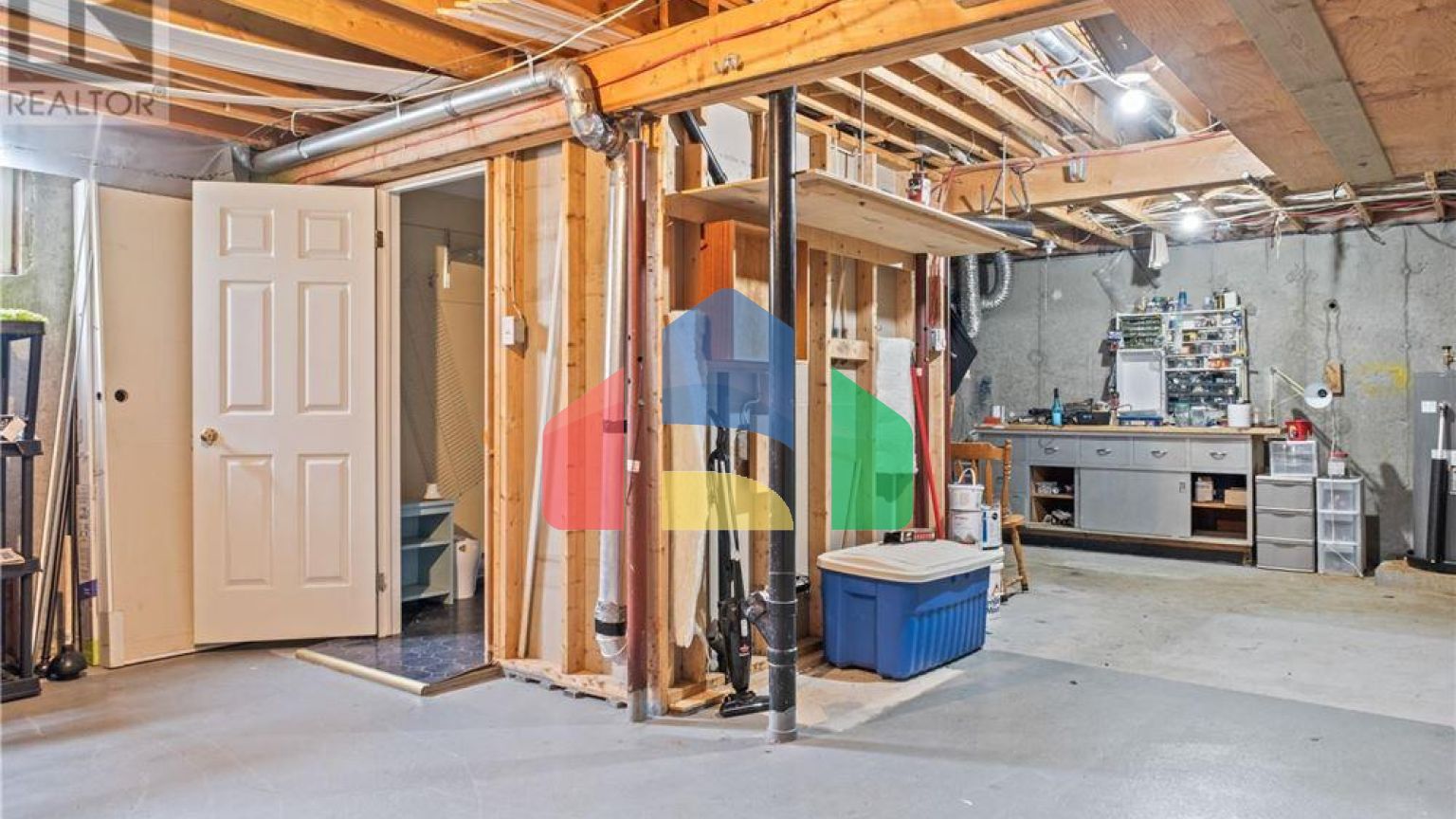 Residential - Single Family Home - St. john's, Canada - Canada