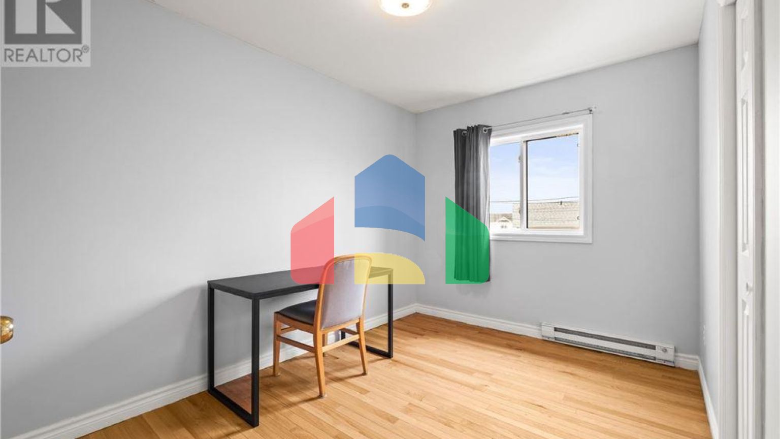 Residential - Single Family Home - St. john's, Canada - Canada