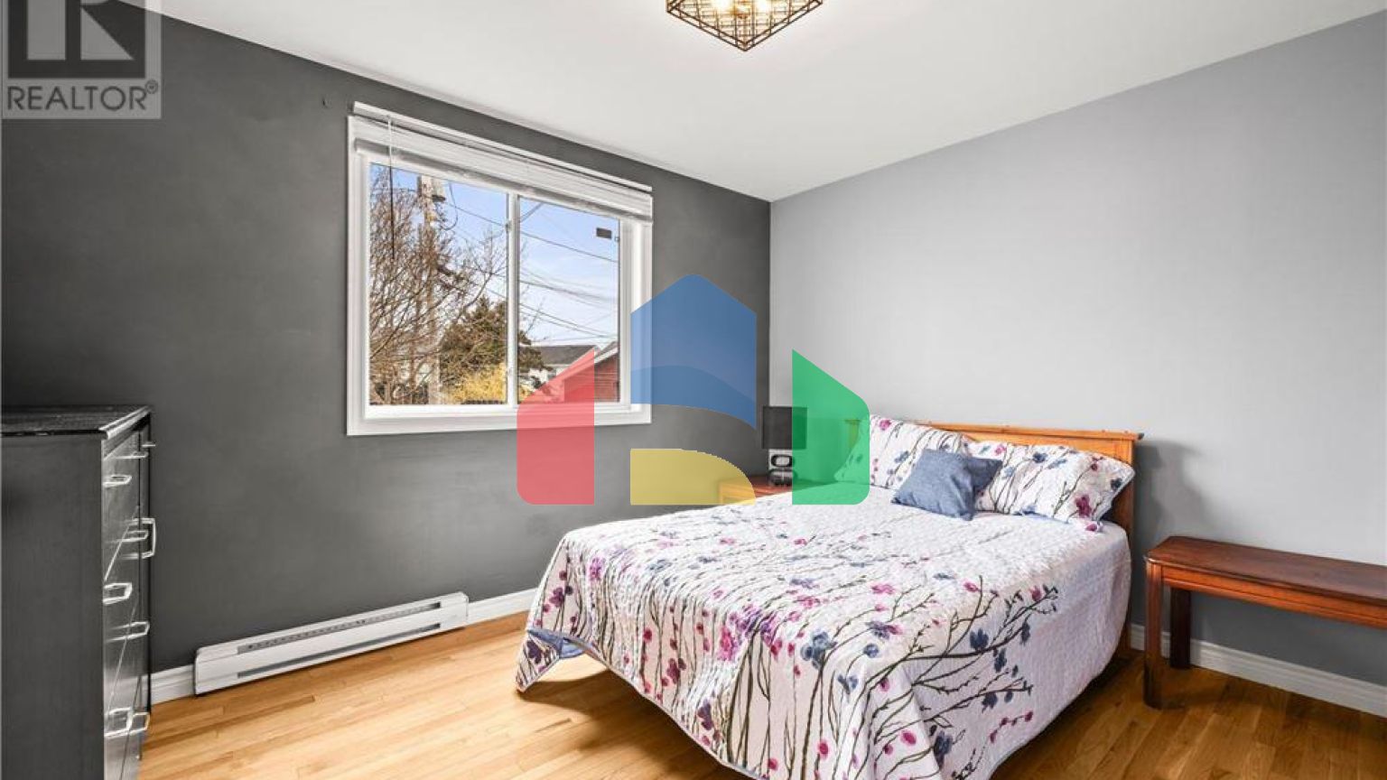 Residential - Single Family Home - St. john's, Canada - Canada