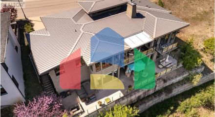 Residential - Single Family Home - West Kelowna, Canada - Canada