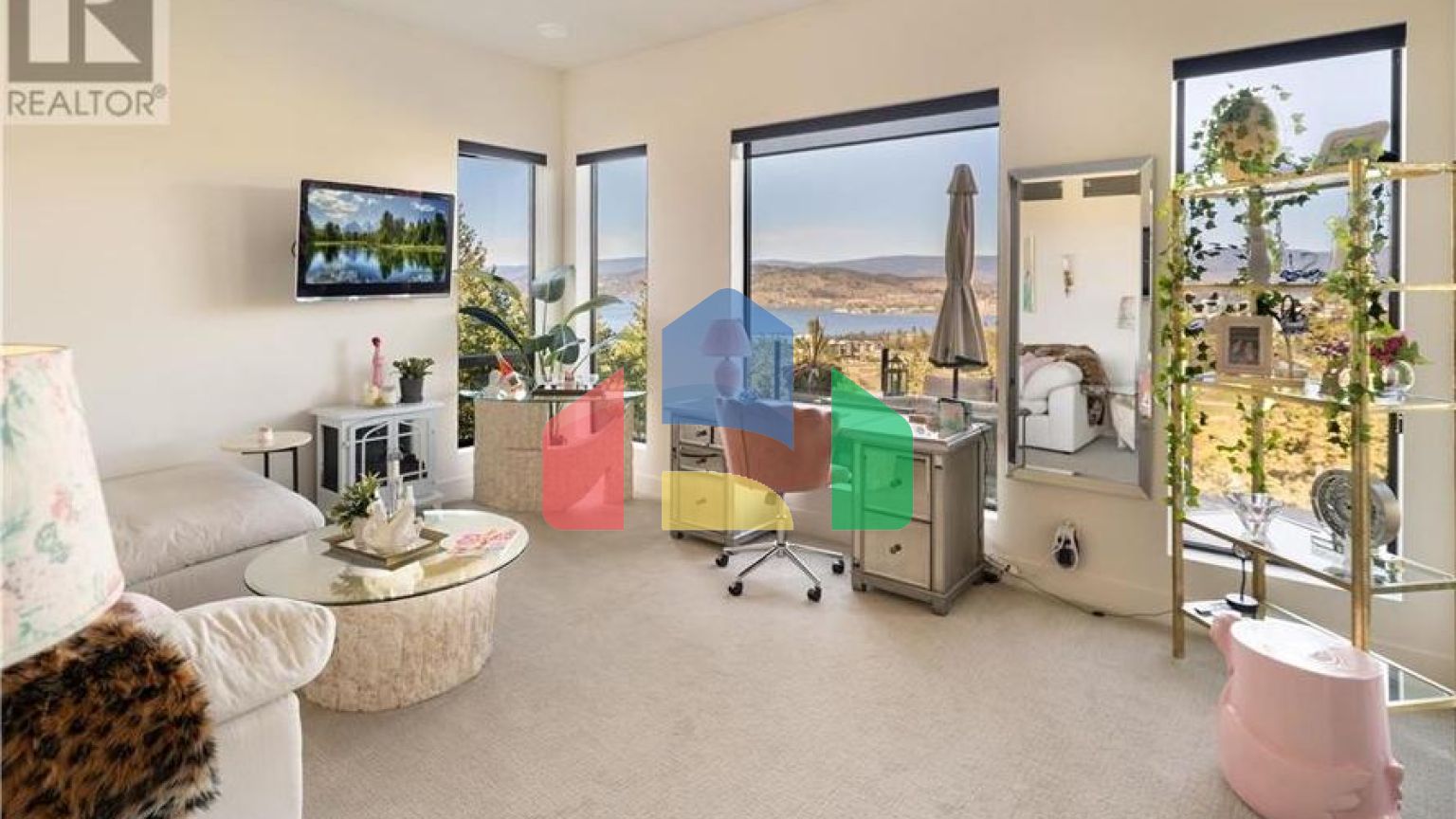 Residential - Single Family Home - West Kelowna, Canada - Canada