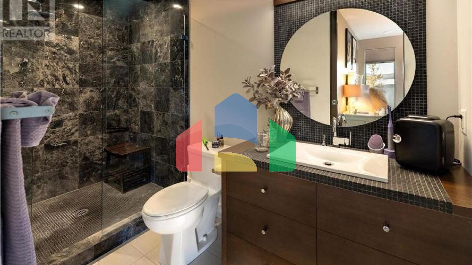 Residential - Single Family Home - West Kelowna, Canada - Canada