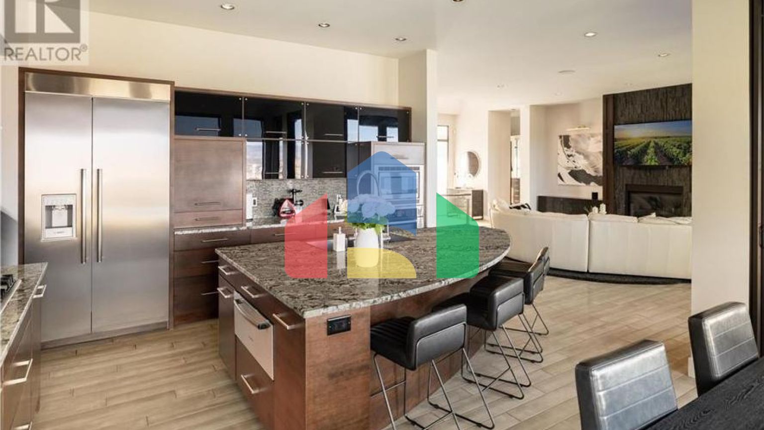 Residential - Single Family Home - West Kelowna, Canada - Canada