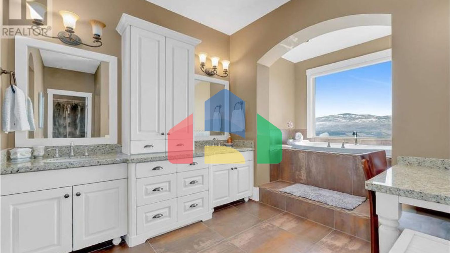 Residential - Single Family Home - West Kelowna, Canada - Canada