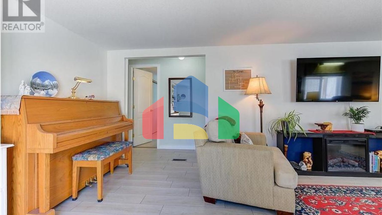 Residential - Single Family Home - West Kelowna, Canada - Canada