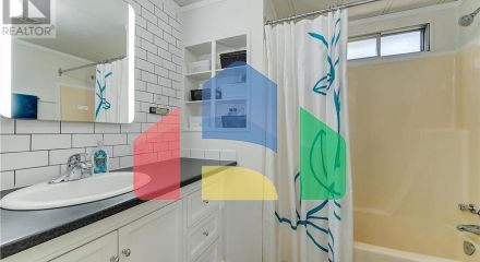 Residential - Single Family Home - West Kelowna, Canada - Canada