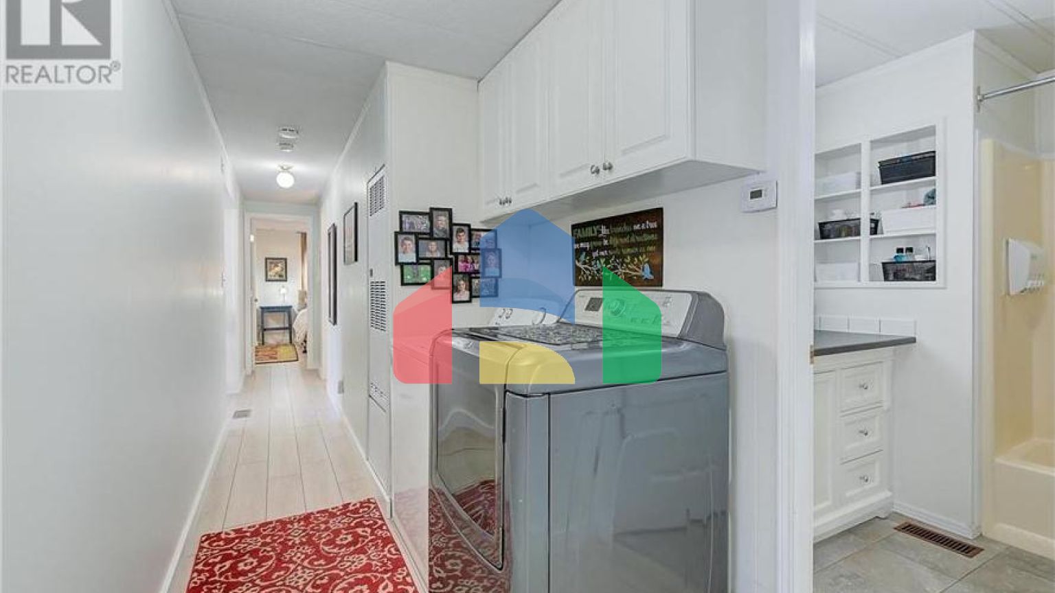 Residential - Single Family Home - West Kelowna, Canada - Canada