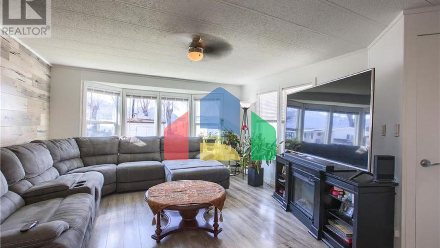 Residential - Single Family Home - West Kelowna, Canada - Canada