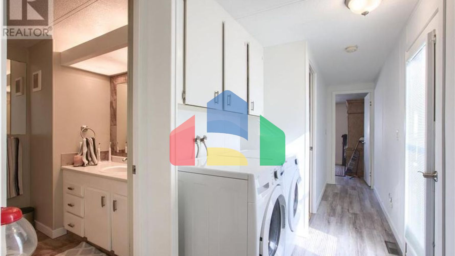 Residential - Single Family Home - West Kelowna, Canada - Canada