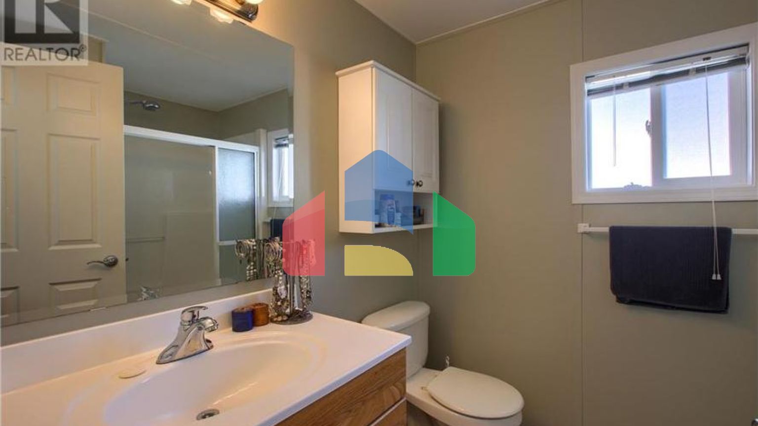 Residential - Single Family Home - West Kelowna, Canada - Canada