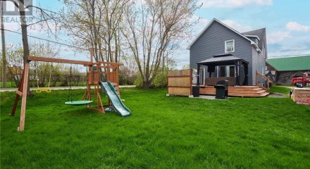 Residential - Single Family Home - Renfrew, Canada - Canada