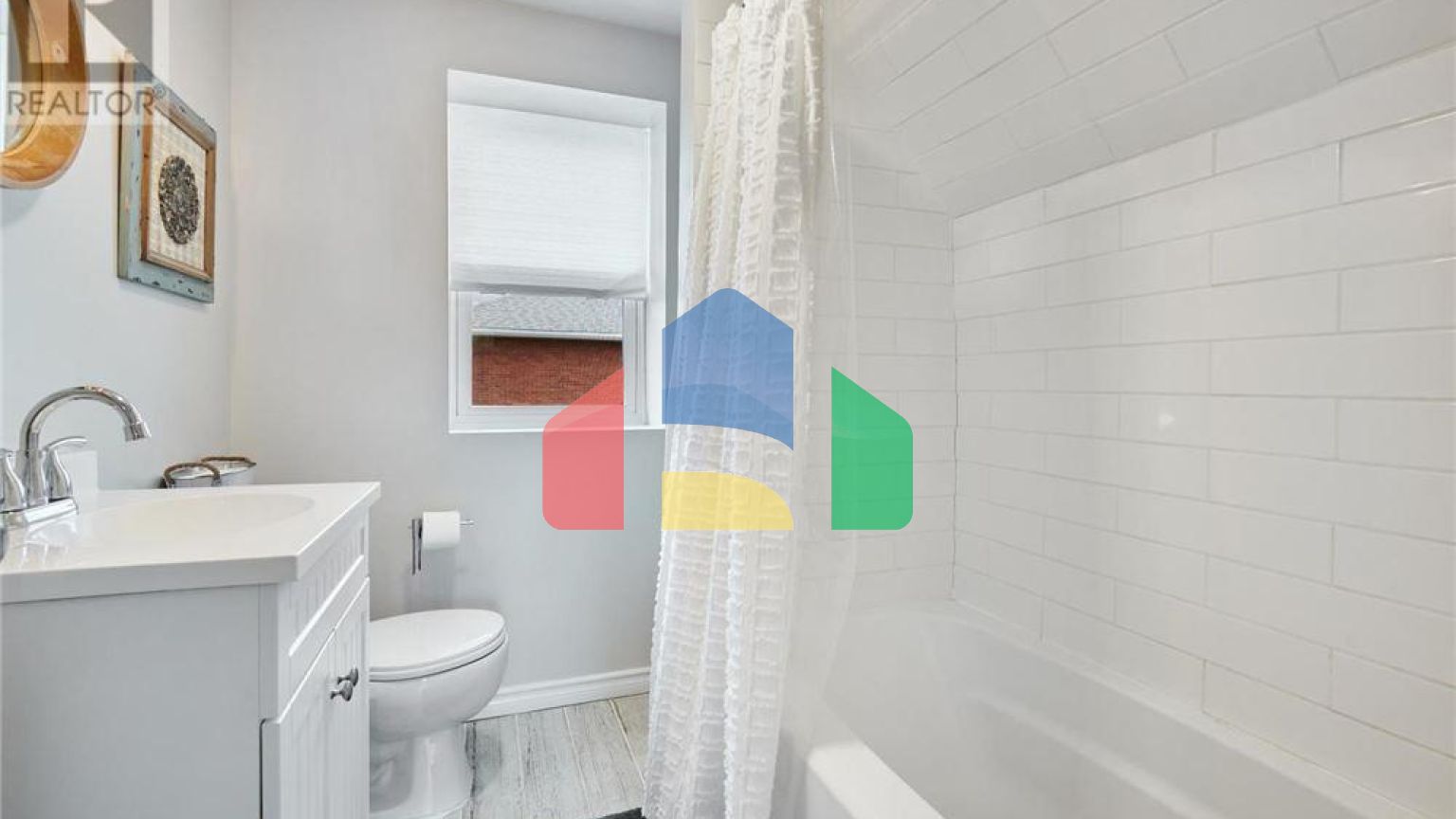 Residential - Single Family Home - Renfrew, Canada - Canada