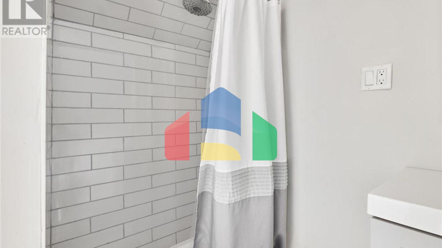 Residential - Single Family Home - Renfrew, Canada - Canada