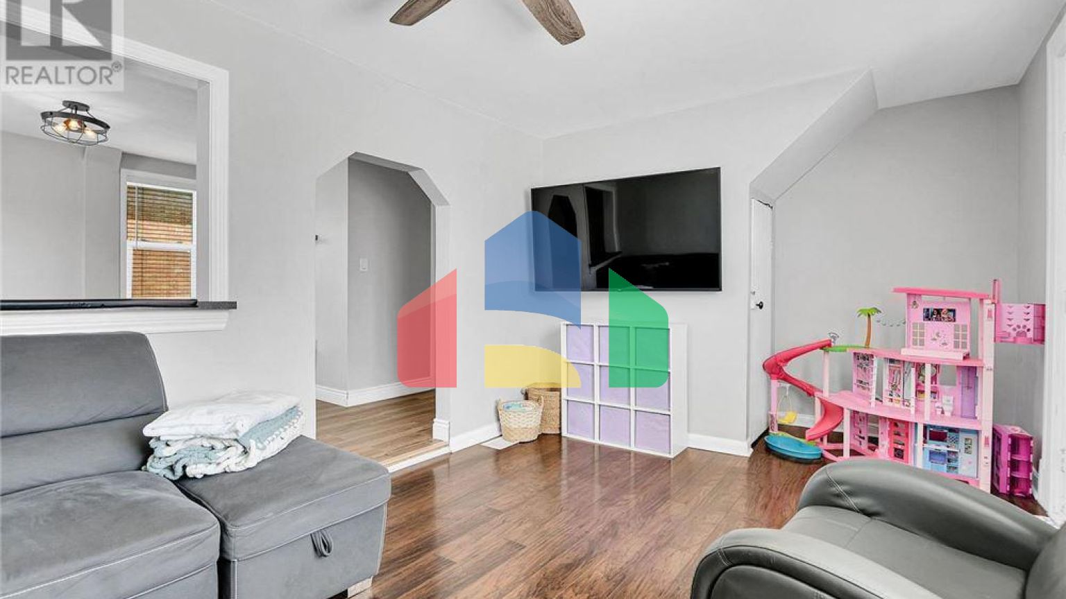 Residential - Single Family Home - Renfrew, Canada - Canada