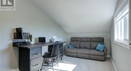 Residential - Single Family Home - Perth, Canada - Canada